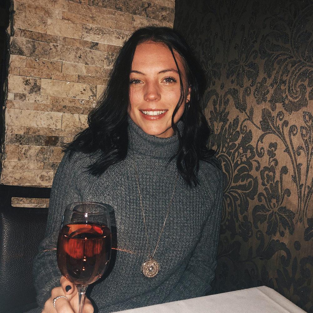 Meet your Posher, Elyce